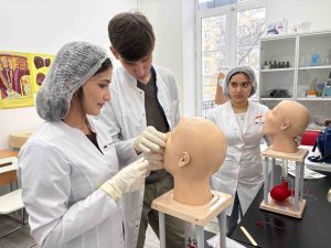 Поступить в медицинский колледж после 11 класса
