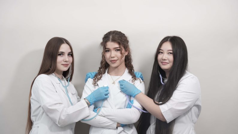 Учиться в медколледже