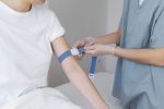 Как в медицинском колледже учат накладывать жгут?
