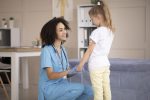 Как готовят медсестёр к работе в педиатрическом отделении?