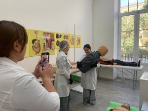 В «МедСкиллс» состоялось профориентационное мероприятие для школьников Егорлыкского района