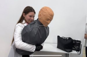 Профориентационная встреча «МедСкиллс» с учащимися ростовской школы №54 