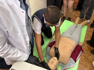 Завершающий профориентационный визит «МедСкиллс» в Зерноград