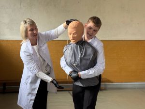 Завершающий профориентационный визит «МедСкиллс» в Зерноград