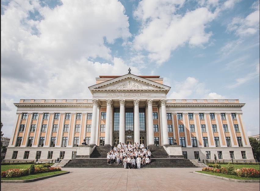 Абитуриенту СтГМУ