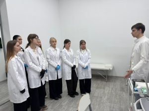 Профессиональные пробы для учащихся Лицея №58 в стенах «МедСкиллс»