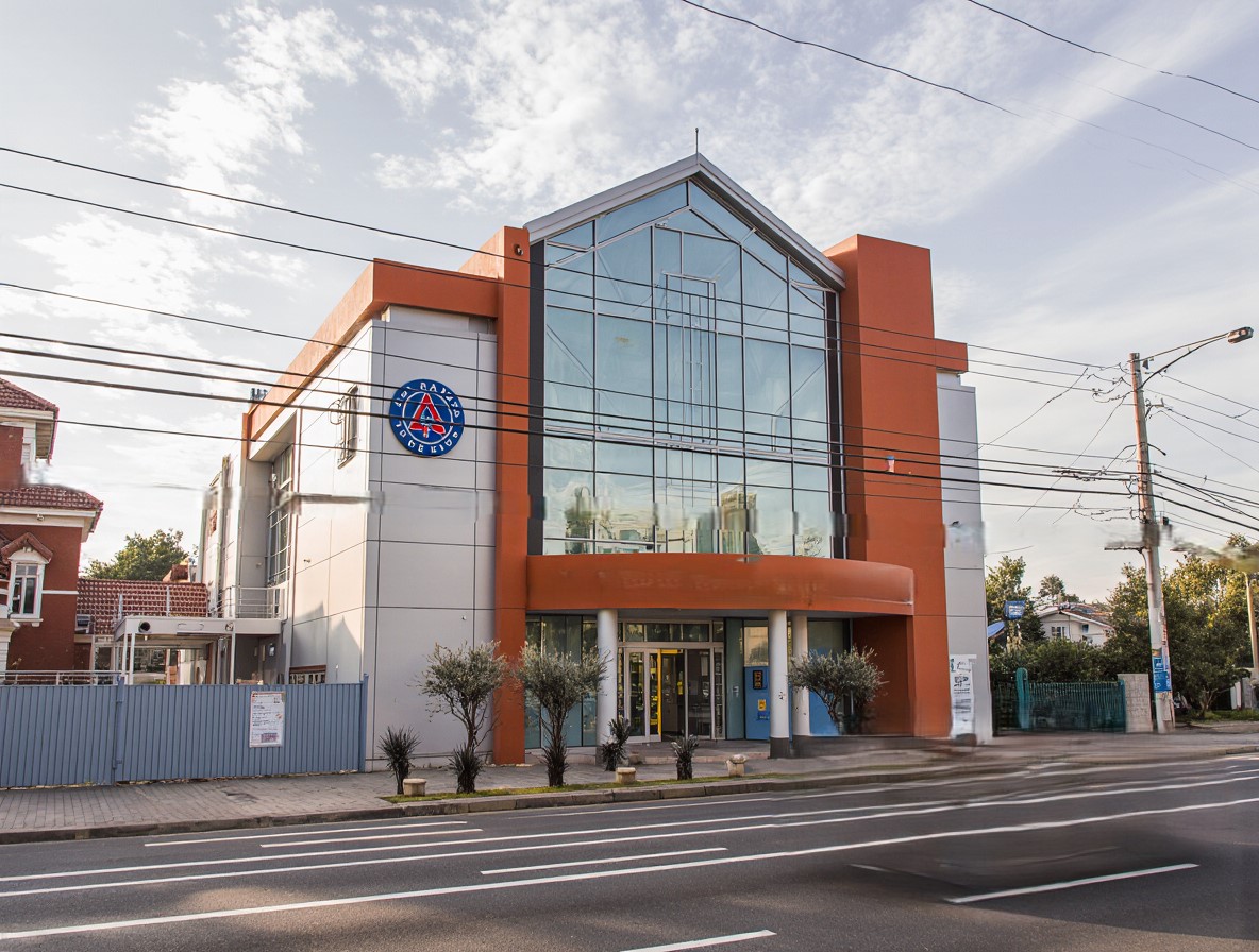 Кубанский медицинский институт (КМИ)