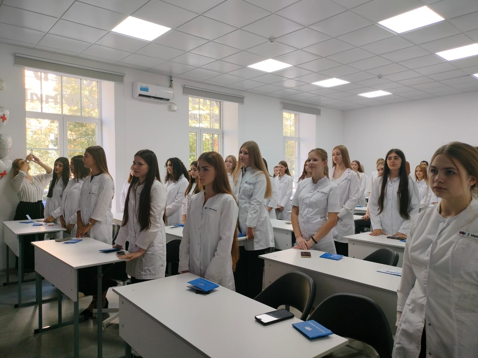 Более 50 тысяч первокурсников поступили на целевые места