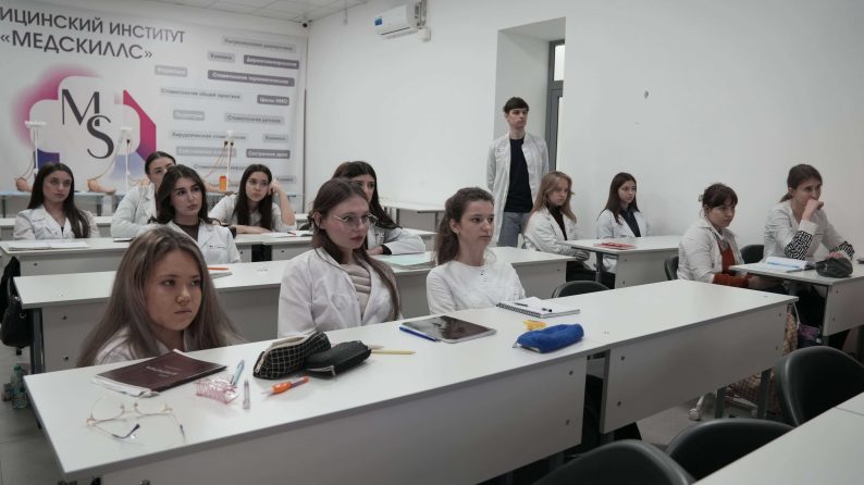 Алгоритм измерения жизненных показателей: чему учат студентов-медиков?