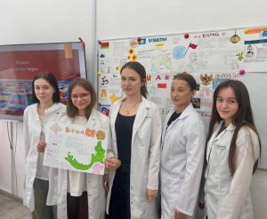 Уроки географии в «МедСкиллс»: студенты представили проекты о странах мира