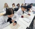 Что выбрать после 9 класса: 11 класс или медицинский колледж?