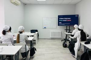 Дебаты в «МедСкиллс» о видеоиграх и цифровой гигиене