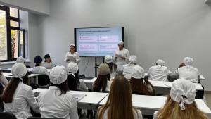 Интерактивное занятие в «МедСкиллс» ко Всемирному дню здорового питания