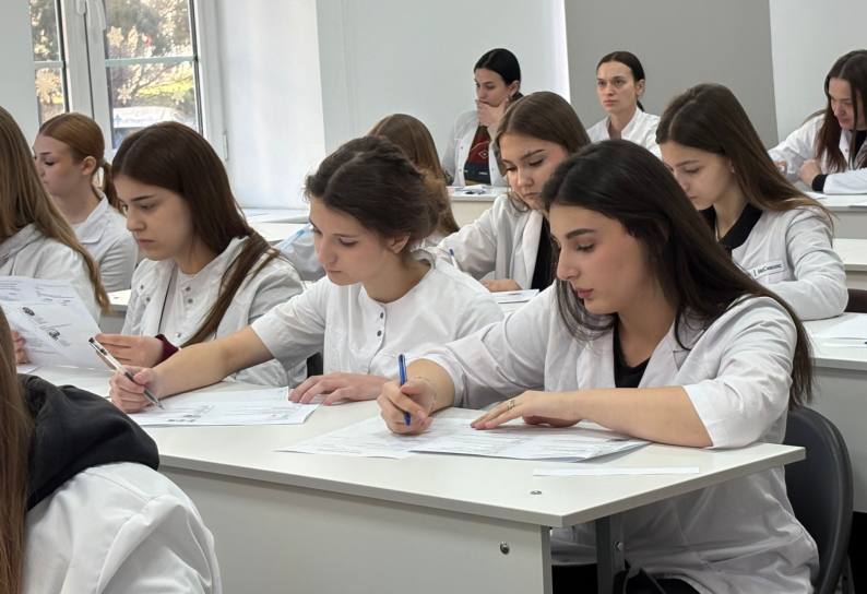 Медицинские колледжи Волгограда