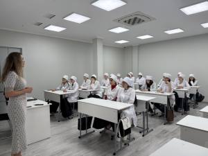 В «МедСкиллс» пройдет практический курс «Косметик-эстетист»