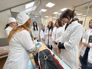 В «МедСкиллс» прошел второй в этом учебном году День открытых дверей