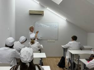 Первое занятие в «Школе юного медика» прошло в «МедСкиллс»